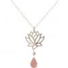 GEMSHINE Damenhalskette aus 925 Silber mit YOGA Lotusblume und Rosenquarz. Edelstein hervorragender Qualität und Farbe. Made in Madrid / Spanien. Im eleganten Schmucketui mit Geschenkverpackung.
