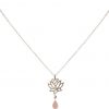 GEMSHINE Damenhalskette aus 925 Silber mit YOGA Lotusblume und Rosenquarz. Edelstein hervorragender Qualität und Farbe. Made in Madrid / Spanien. Im eleganten Schmucketui mit Geschenkverpackung. – Bild 3